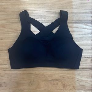 Size 34B lululemon sports bra